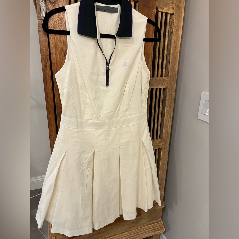 G/FORE Cream Sleeveless Dress with Black Collar